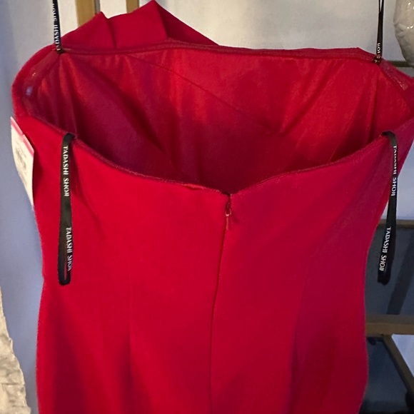 NEW Tadashi Shoji Elegant Red Strapless Dress - Picture 6 of 6